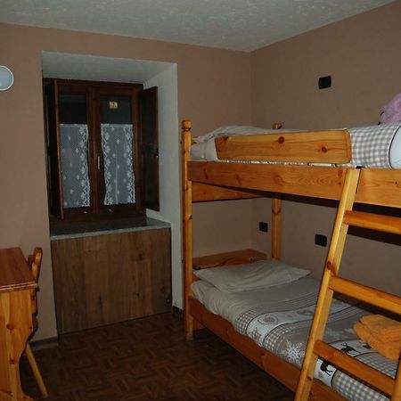 Casa Vacanza In Centro A La Salle Exteriér fotografie
